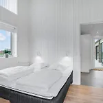 Amazing In Harboore With 4 Bedrooms, Sauna & Wifi *