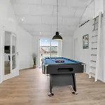 Hébergement de vacances Amazing In Harboore With 4 Bedrooms, Sauna & Wifi Harboør