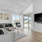 Amazing In Harboore With 4 Bedrooms, Sauna & Wifi *